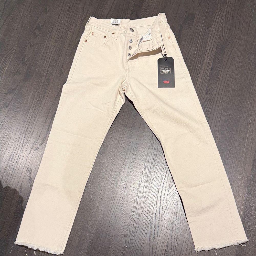 Levi's Beige Straight Jeans